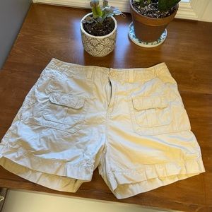 🩳High-waisted Khaki Shorts🩳